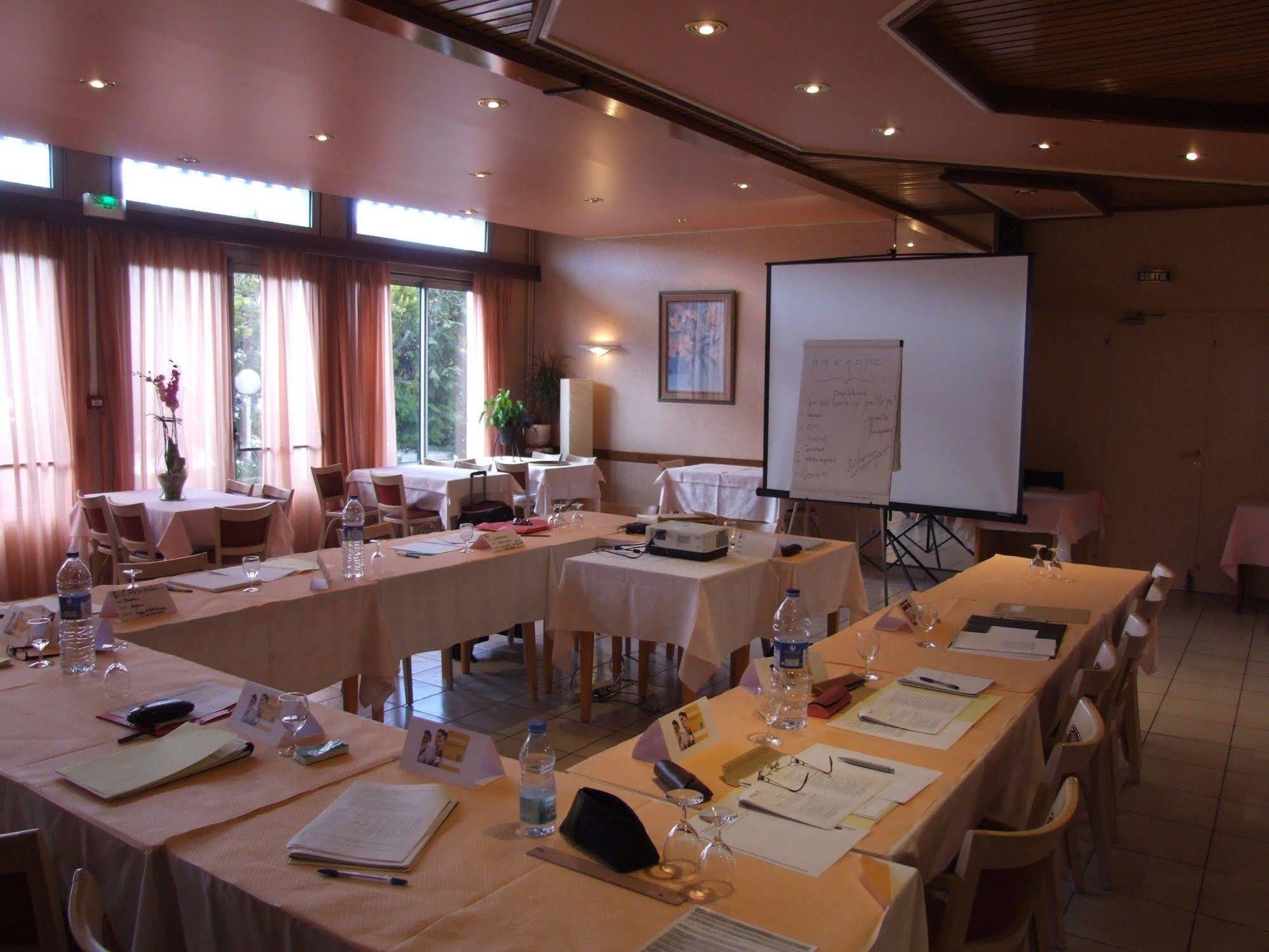 Hotel & Restaurant Azur La Freissinouse Exteriör bild